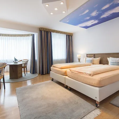 Hotelpension Vitalis 호텔 3*