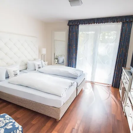 Hotelpension Vitalis 3*