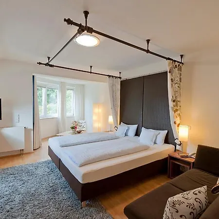 Hotelpension Vitalis 3* باد هيرسفيلد