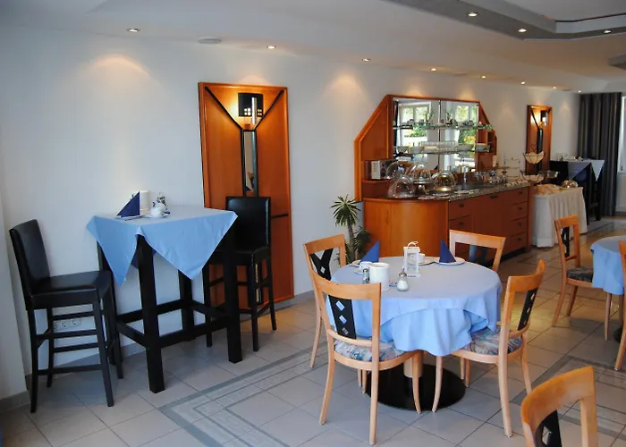 Hotel Hotelpension Vitalis 3*